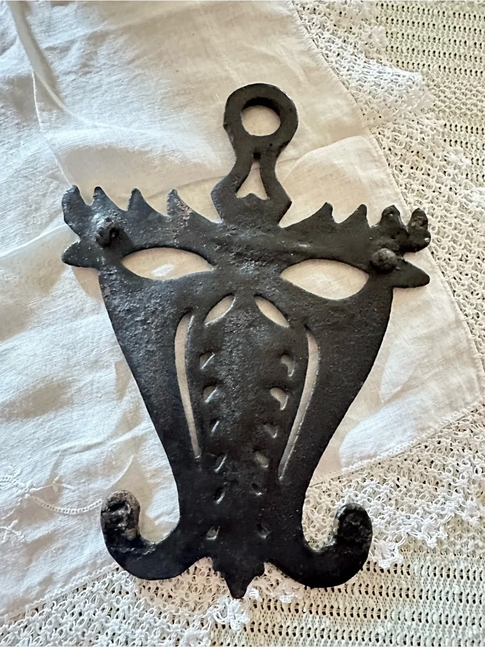 Vintage Cast Iron Wall Trivet Masquerade Mask Gothic Halloween Decor
